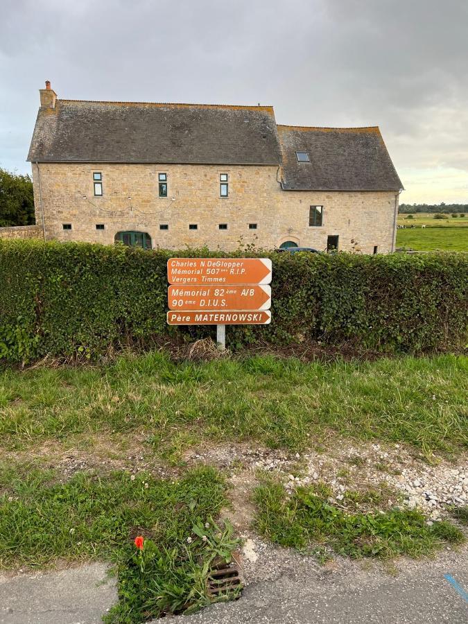 La Fiere Bridge Guest House Amfreville  外观 照片